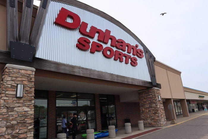 Carousel Twin Theatres - May 20 2022 Photo Of Building (newer photo)